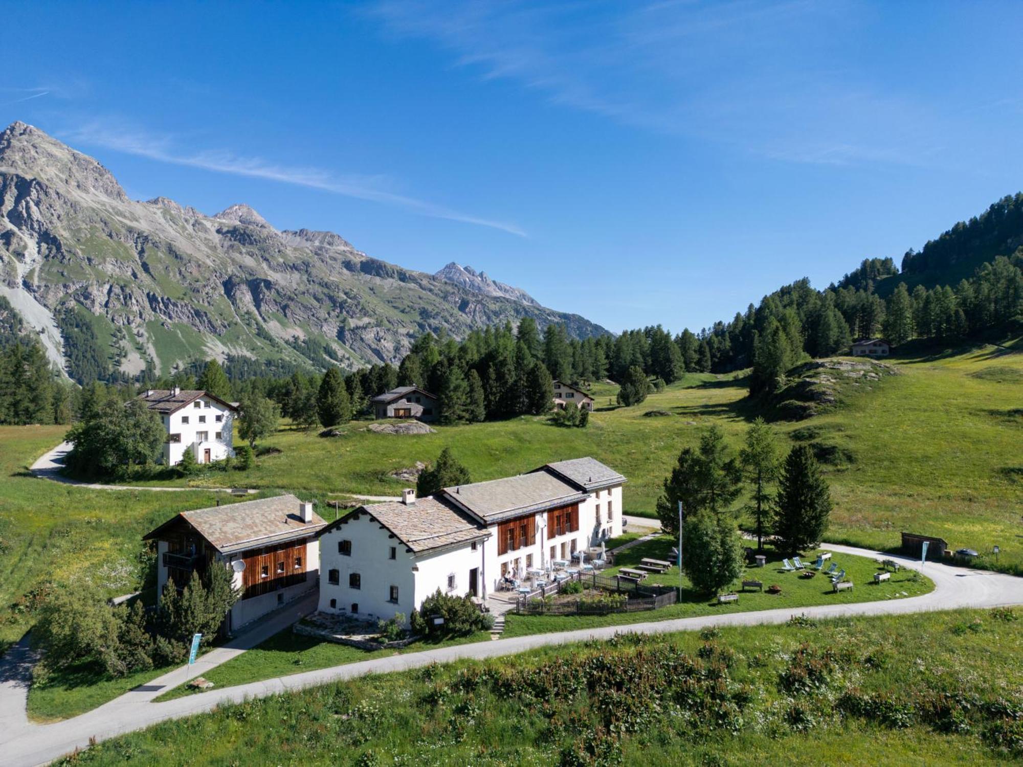 Hotel Chesa Pool Sils Maria Exterior photo